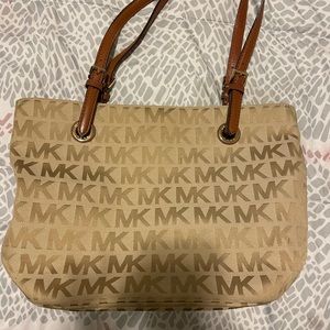 Purse MK